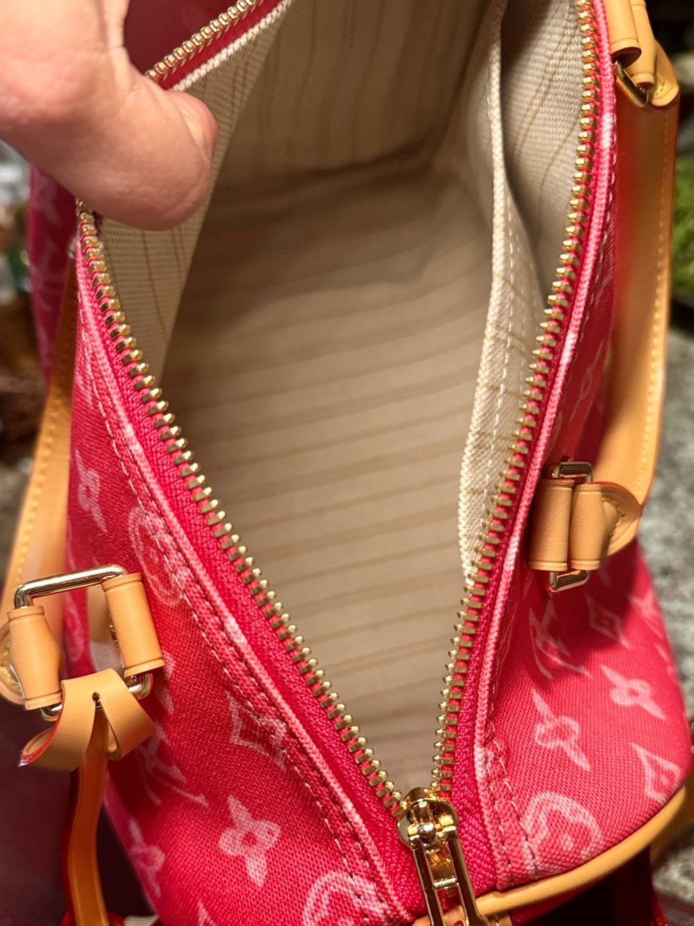 NIB Louis Vuitton Pink Alma BB 130 year Anniversary Monogram Handbag SOLD OUT! - Picture 10 of 10